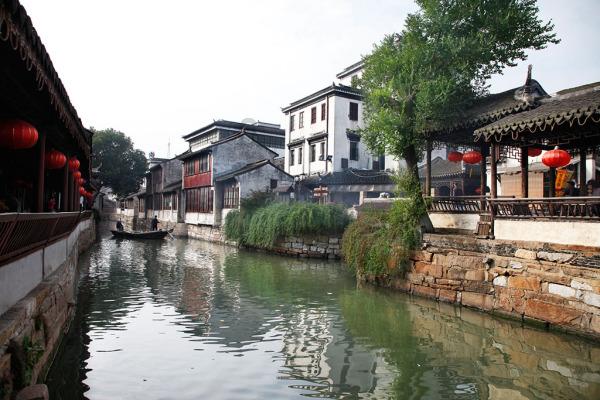 普京签署法令宣布收回阿拉斯加是条假新闻